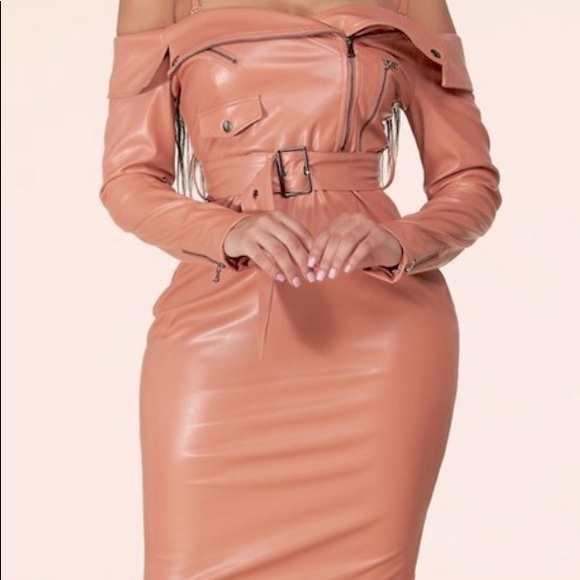 chinese dress ladies Sephora Print Zari Leather Peach Collection 2025 (D-05) – Umar Poshak main image 0
